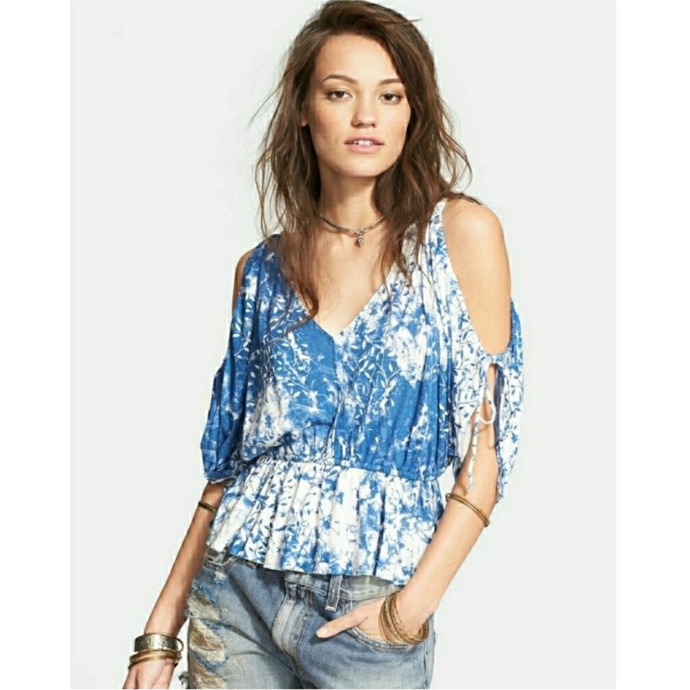 Free People Abracadabra Cold Shoulder Top Blue XS